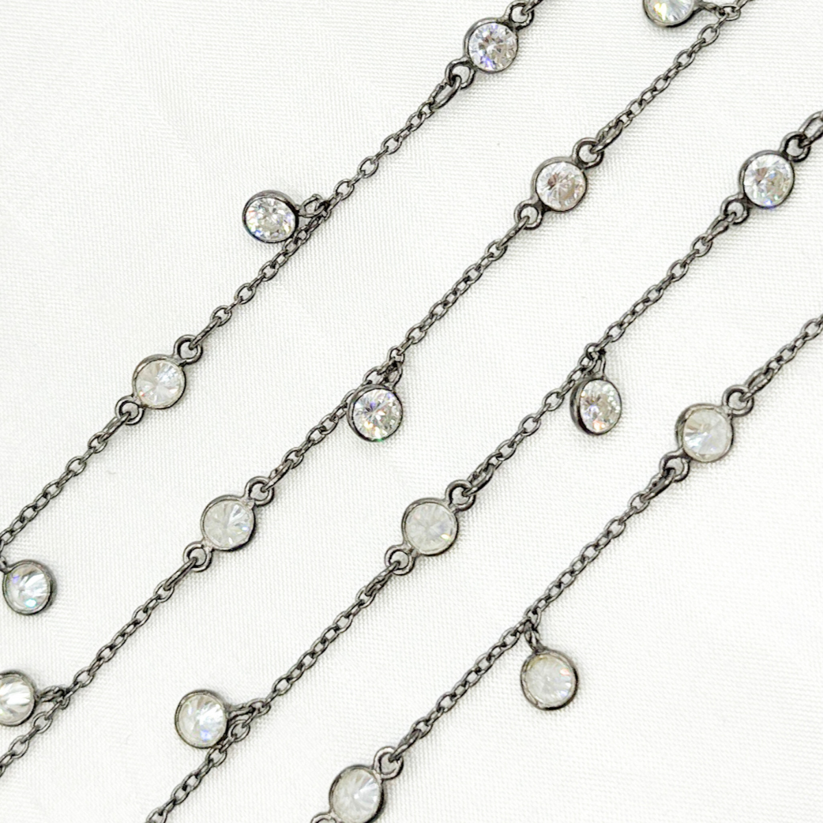 Cubic Zirconia Round Shape Dangle and connected Wire Chain