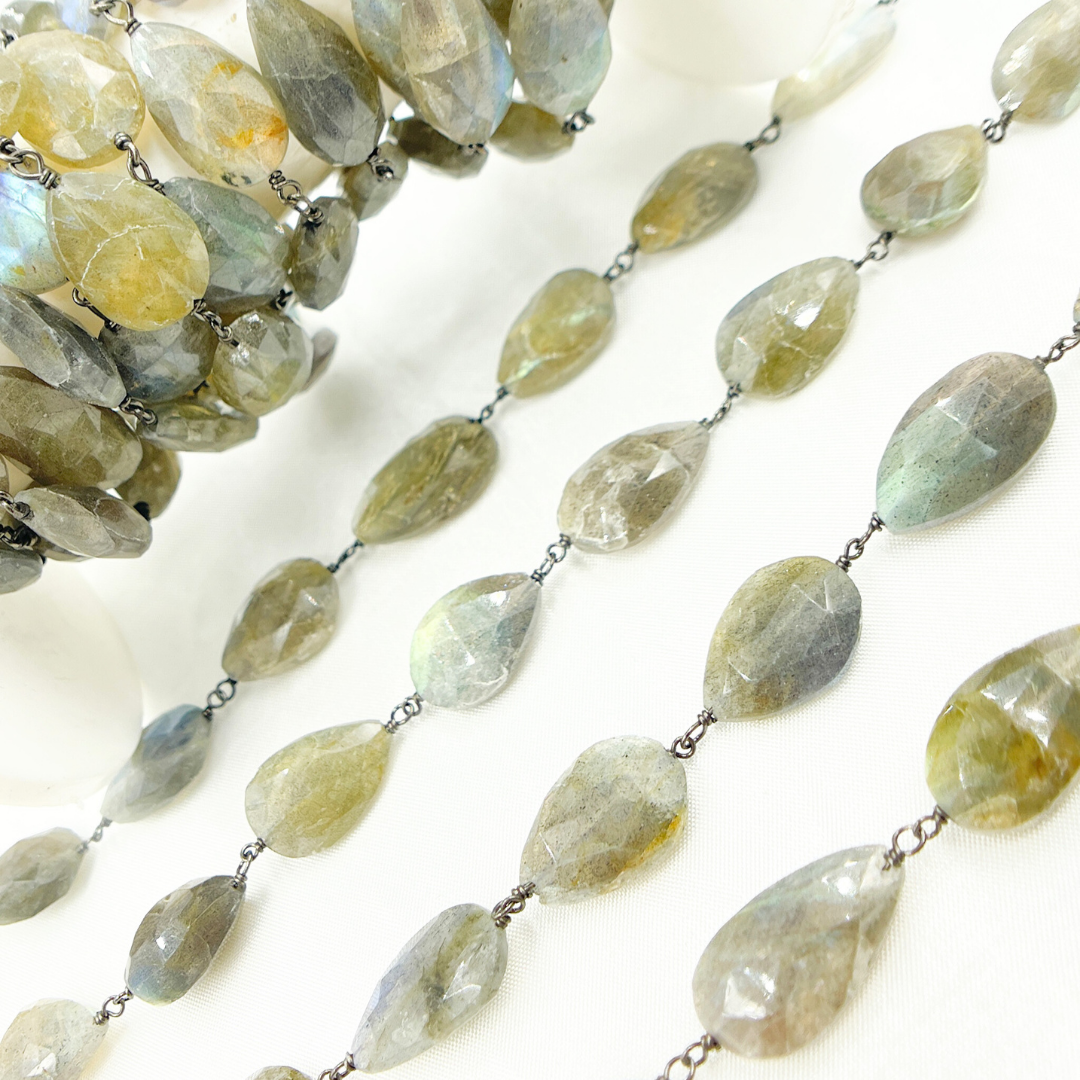 Labradorite Tear Drop Shape Wire Chain. LAB94