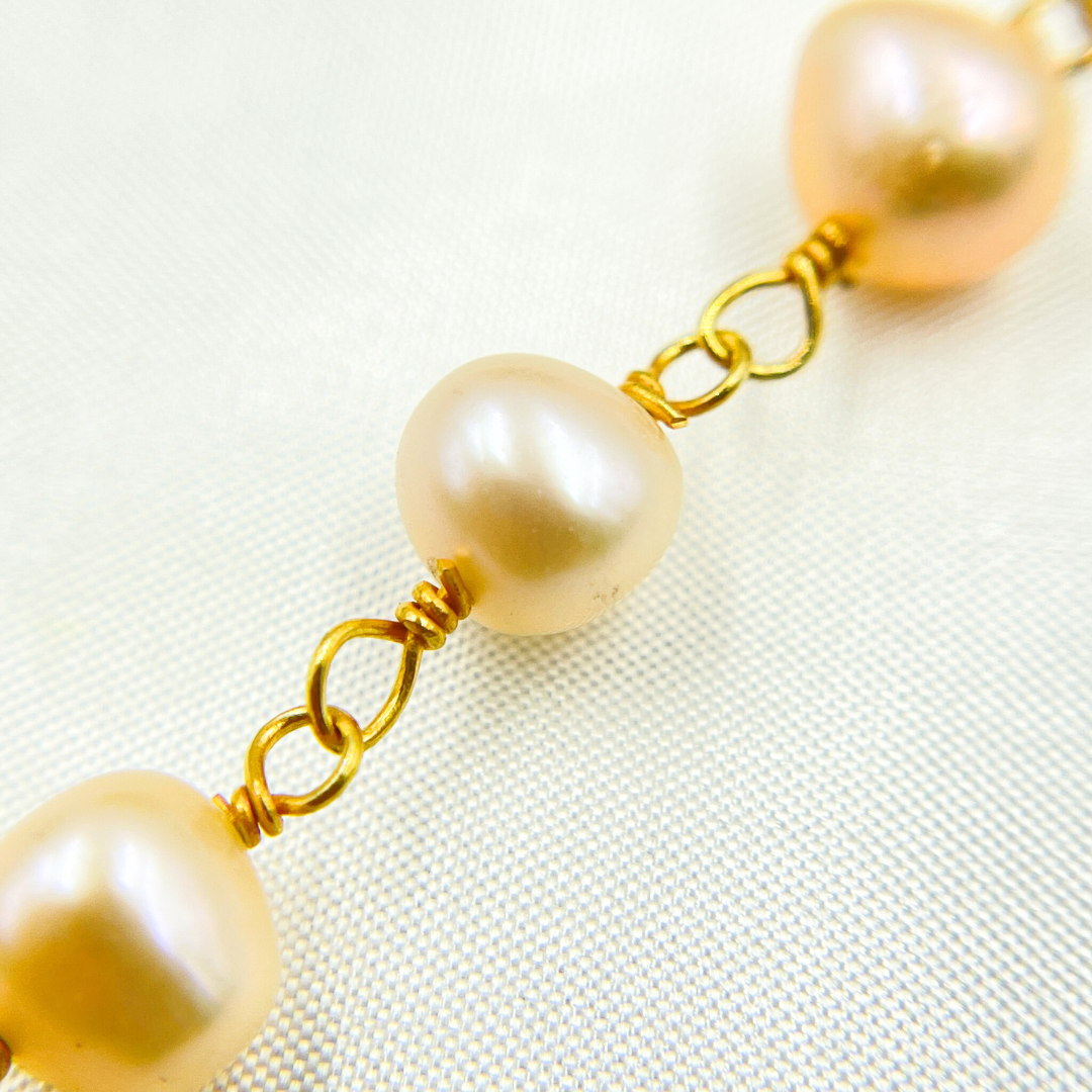 Peach Pearl Round Gold Plated Wire Chain.