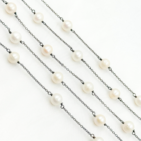 Freshwater Pearl Oxidized Connected Wire Chain.