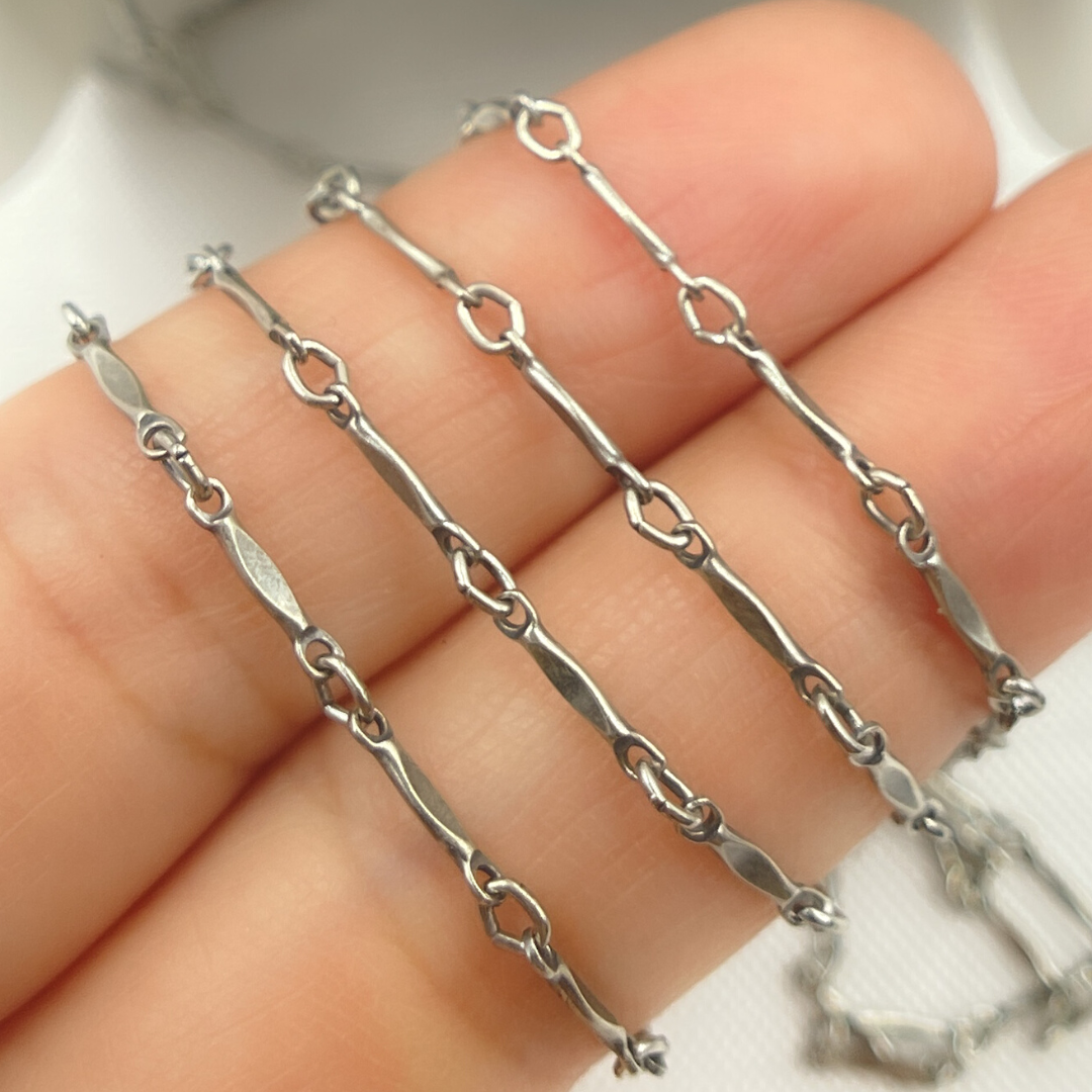 Oxidized 925 Sterling Silver Dapped Bar Chain. 568OX