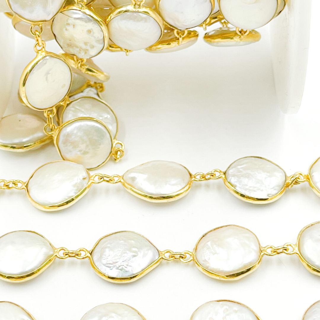 Pearls Round Shape Bezel Gold Plated Wire Chain. PRL2