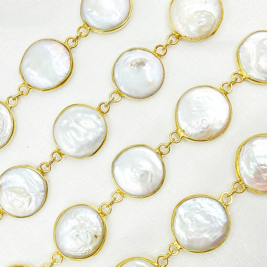 Pearls Round Shape Bezel Gold Plated Wire Chain. PRL2