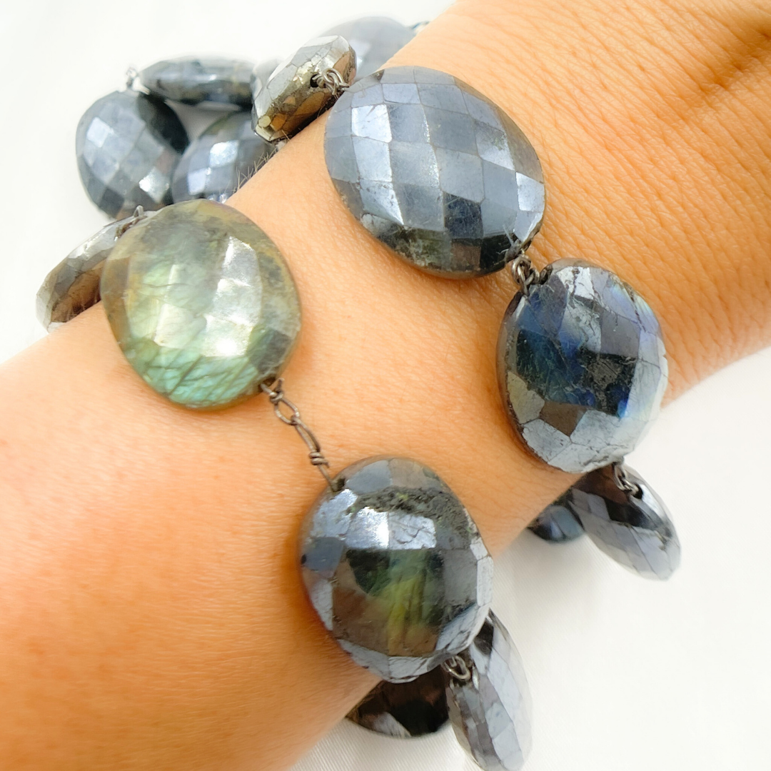 Coated Labradorite Oval Shape Oxidized Wire Chain